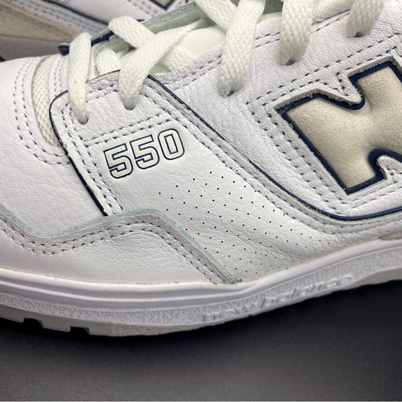 New Balance 550 - Picture 5 of 8
